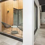 Дом отдыха Luxury Lakeside Retreat - By Traum Ansager