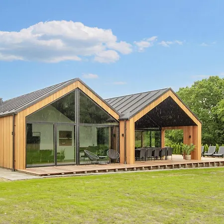 Casa vacanze Luxury Lakeside Retreat - By Traum