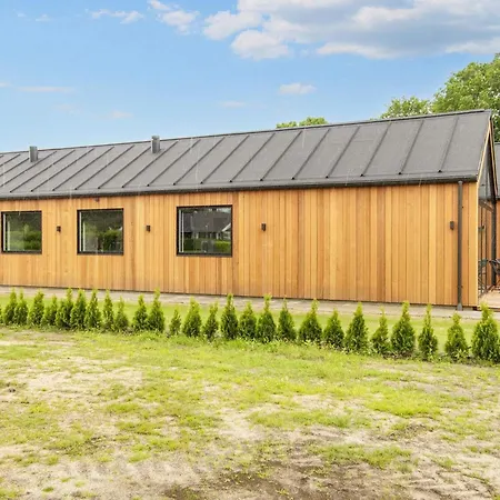 Vakantiehuis Luxury Lakeside Retreat - By Traum *